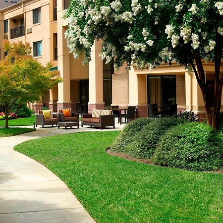 Courtyard By Marriott Atlanta Alpharetta Otel Dış mekan fotoğraf
