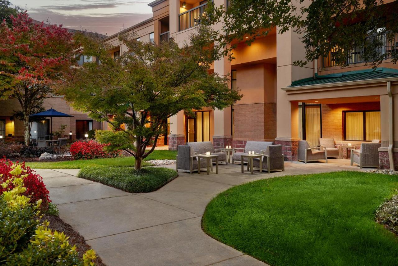 Courtyard By Marriott Atlanta Alpharetta Otel Dış mekan fotoğraf