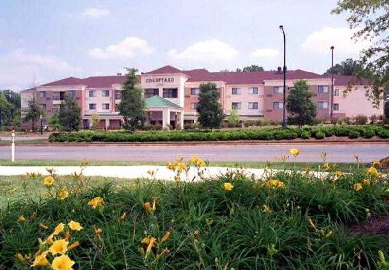 Courtyard By Marriott Atlanta Alpharetta Otel Dış mekan fotoğraf