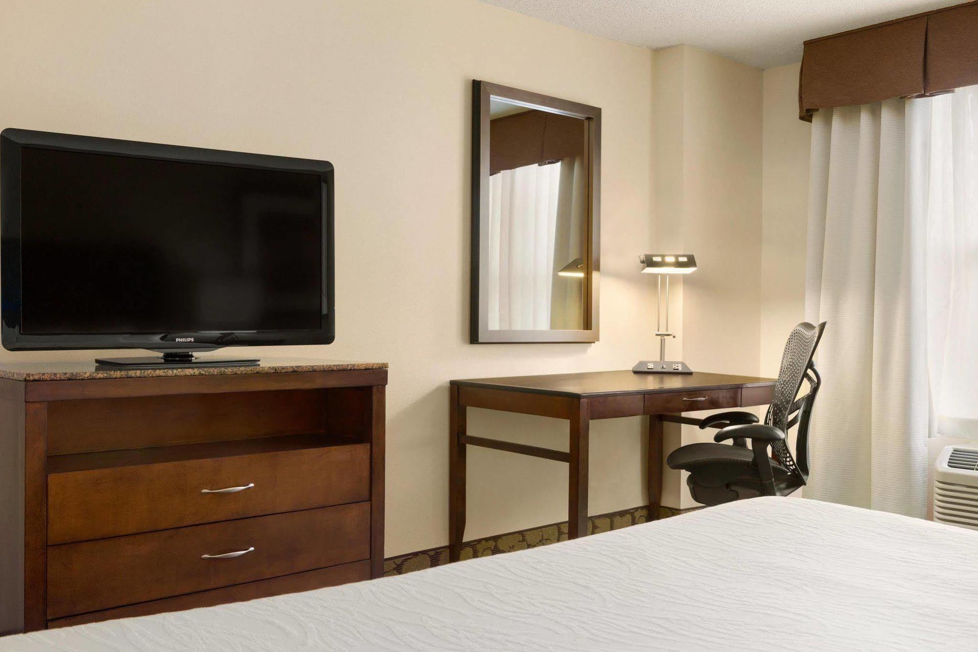 Courtyard By Marriott Atlanta Alpharetta Otel Dış mekan fotoğraf
